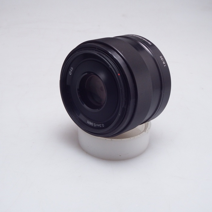 �y���Áz(�\�j�[) SONY E35/F1.8 OSS