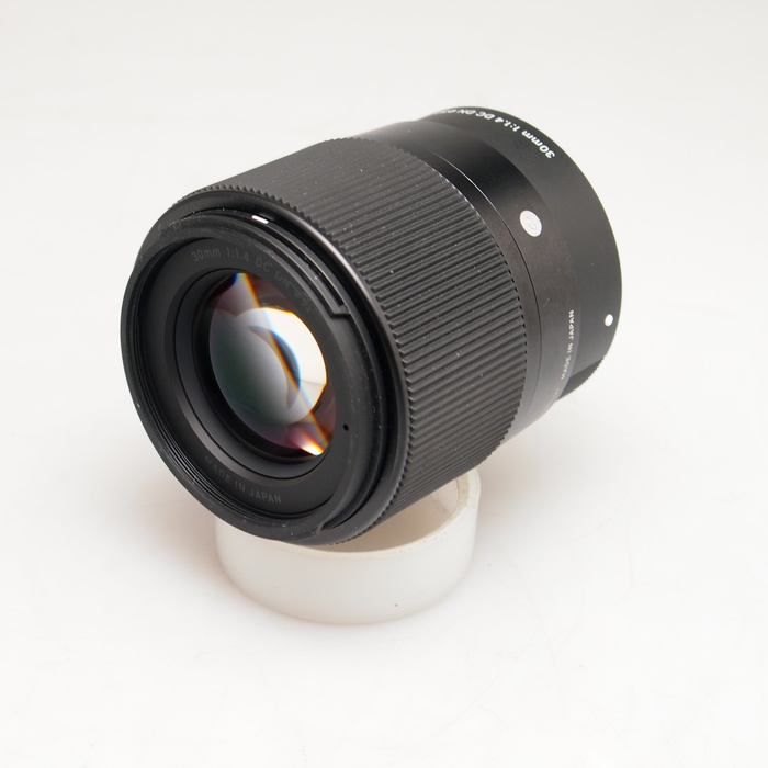 �y���Áz(�V�O�}) SIGMA 30/F1.4 DC DN CONTEMPORARY �\�j�[E�}�E���g