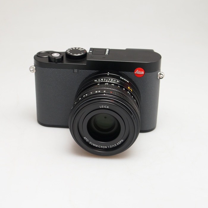 �y���Áz(���C�J) Leica Q3 43 19085