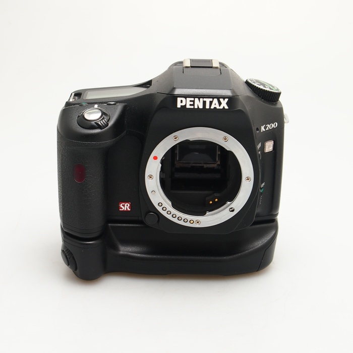 【中古】(ペンタックス) PENTAX K200D+D-BG3