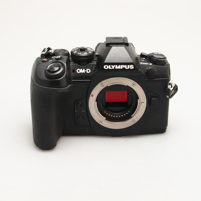 中古】(オリンパス) OLYMPUS OM-D E-M1 MARK2 ボデイ｜ナニワグループ