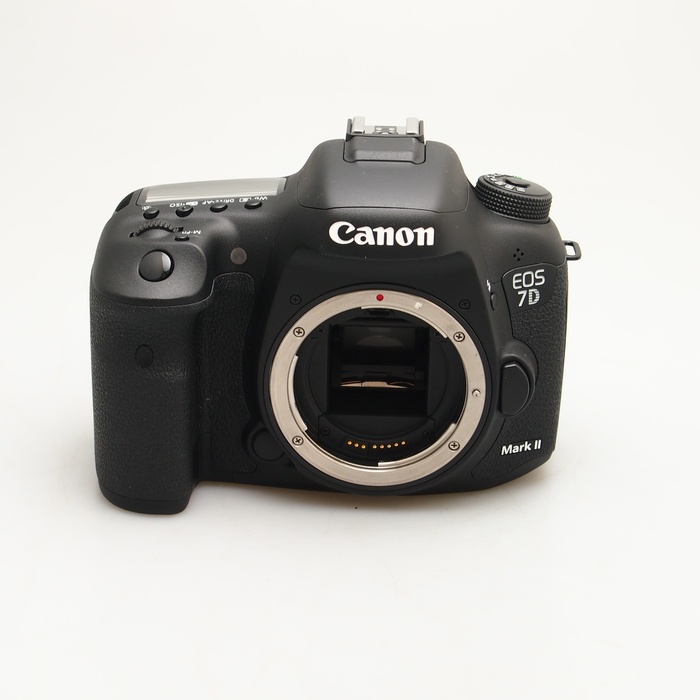 【中古】(キヤノン) Canon EOS 7D MARK2 ボデイ
