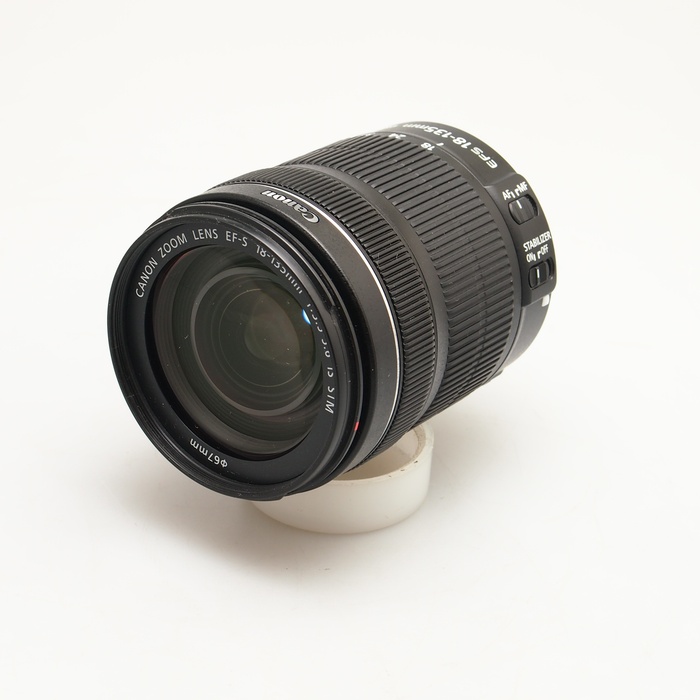 �y���Áz(�L���m��) Canon EF-S 18-135/3.5-5.6 IS STM