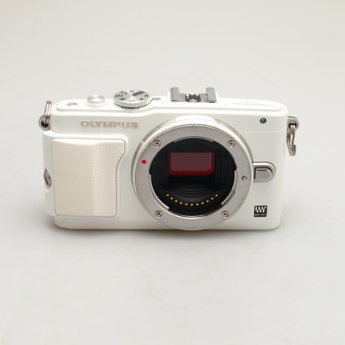 �y���Áz(�I�����p�X) OLYMPUS E-PL6 �{�f�C �z���C�g