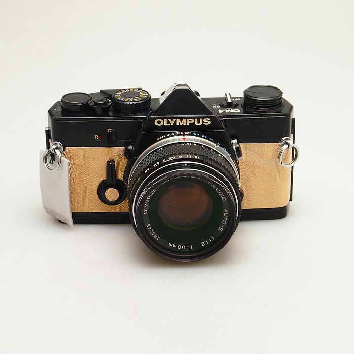 �y���Áz(�I�����p�X) OLYMPUS OM-1 �u���b�NMD�� �a���S�[���h�v���փG�i+F.ZUIKO50/F1.8