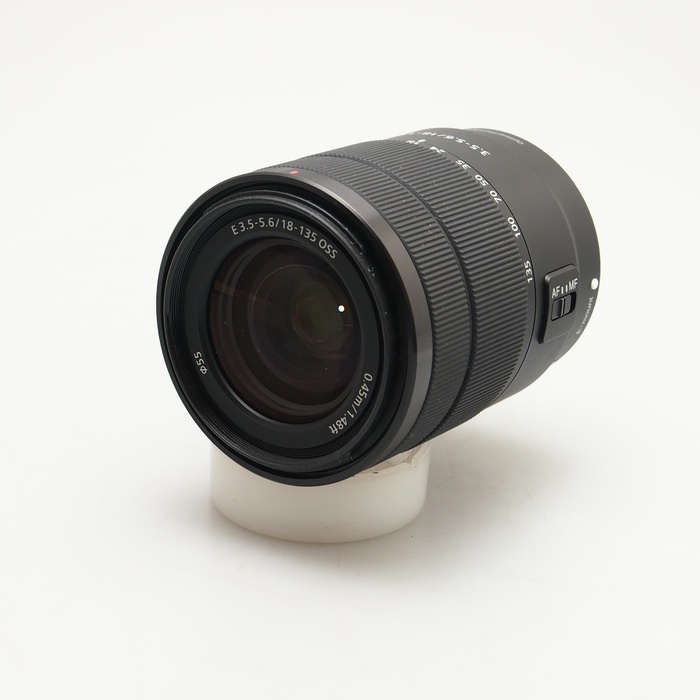 �y���Áz(�\�j�[) SONY E 18-135/3.5-5.6 OSS SEL18135