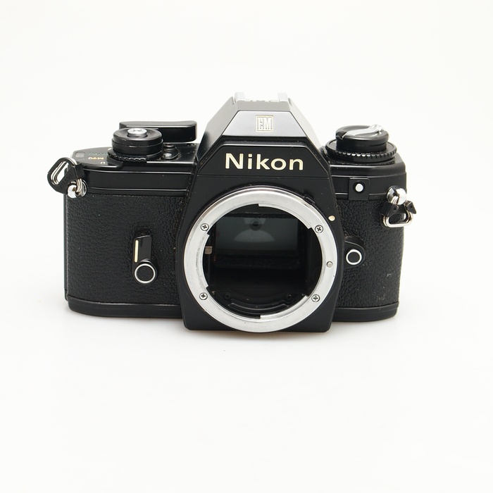 �y���Áz(�j�R��) Nikon EM