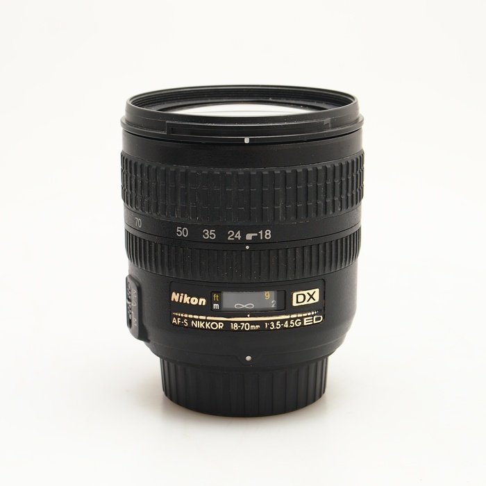 �y���Áz(�j�R��) Nikon AF-S DX 18-70/3.5-4.5G IF-ED