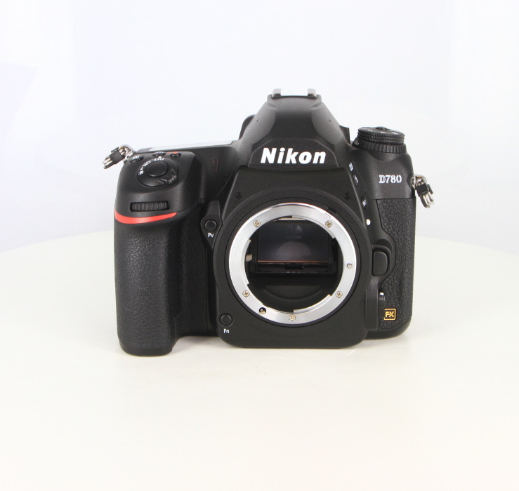 【中古】(ニコン) Nikon D780 ボデイ