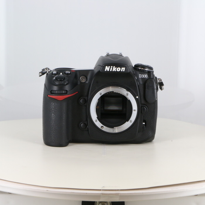 【中古】(ニコン) Nikon D300 ボデイ