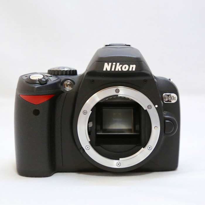 yÁz(jR) Nikon D40X {fC