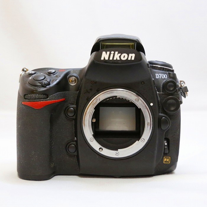 yÁz(jR) Nikon D700