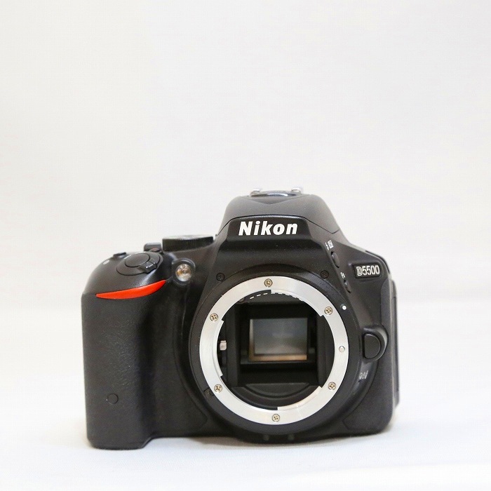yÁz(jR) Nikon D5500 {fC ucN