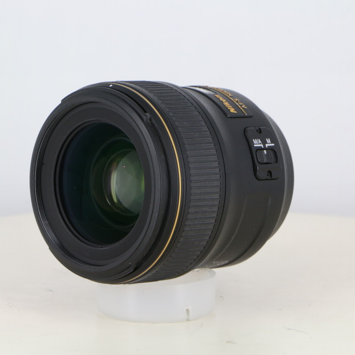 yÁz(jR) Nikon AF-S 35/1.4G