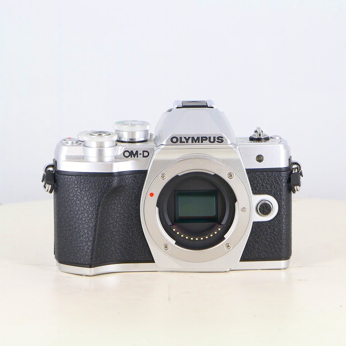 中古美品！OLYMPUS OM-D E-M10 Mark III シルバー OLYMPUS OM-D E-M10 シルバー – ねりま中古カメラきつね堂