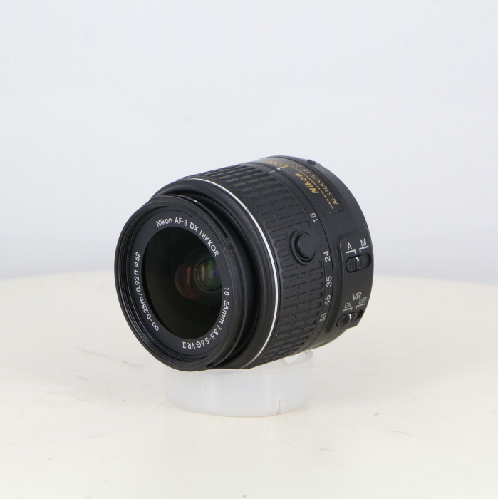 �y���Áz(�j�R��) Nikon AF-S DX 18-55/3.5-5.6G VR(2) II