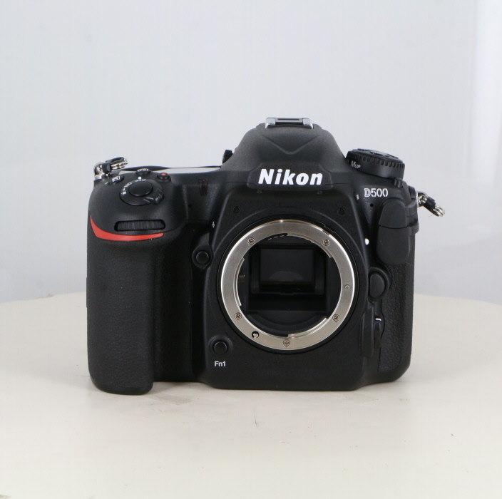 �y���Áz(�j�R��) Nikon D500 �{�f�B