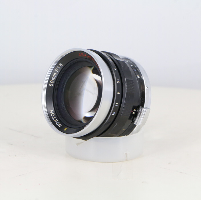 �y���Áz(�t�H�N�g�����_�[) Voigtlander S�m�N�g��50/1.5 S�}�E���g�p