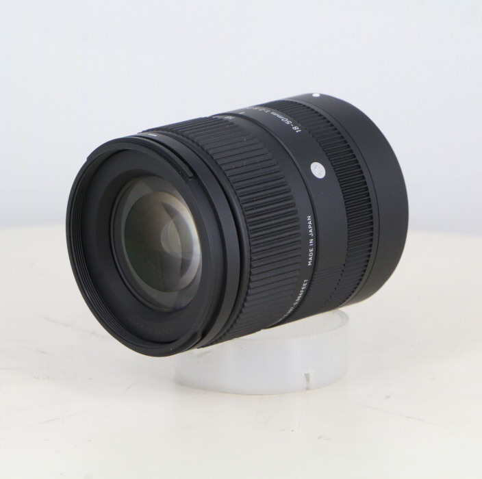�y���Áz(�V�O�}) SIGMA 18-50/2.8 DC DN CONTEMPORARY �t�W�t�B����XF�}�E���g�p