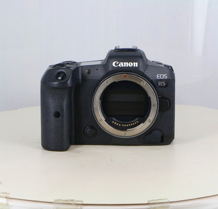 カメラの買取・下取・販売はナニワグループオンラインへお任せください