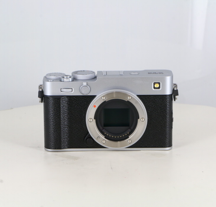 �y���Áz(�t�W�t�C����) FUJIFILM X-E5 �{�f�B �V���o�[
