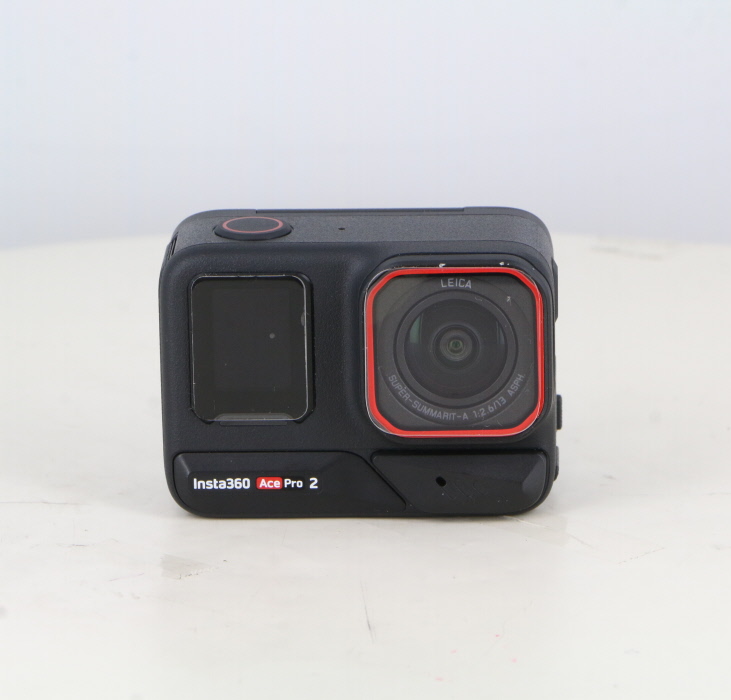 �y���ÁzINSTA360 Ace Pro2