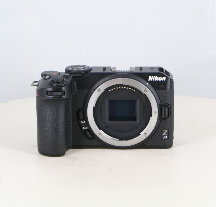 �y���Áz(�j�R��) Nikon Z 30 �{�f�C