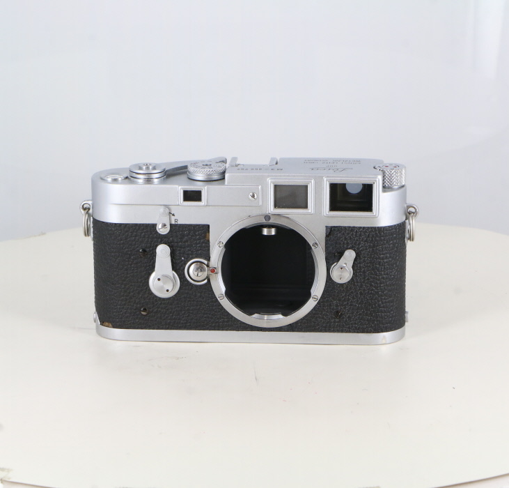 �y���Áz(���C�J) Leica M3 DS