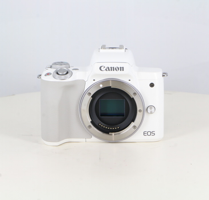 �y���Áz(�L���m��) Canon EOSKiss M2 �{�f�B �z���C�g
