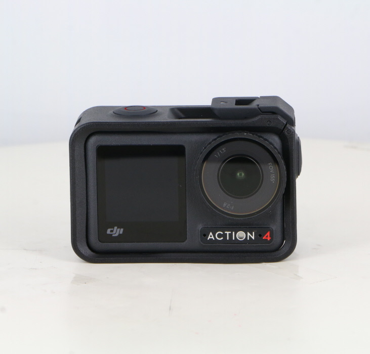 �y���Áz(DJI) DJI OSMO ACTION 4 �X�^���_�[�h�R���{
