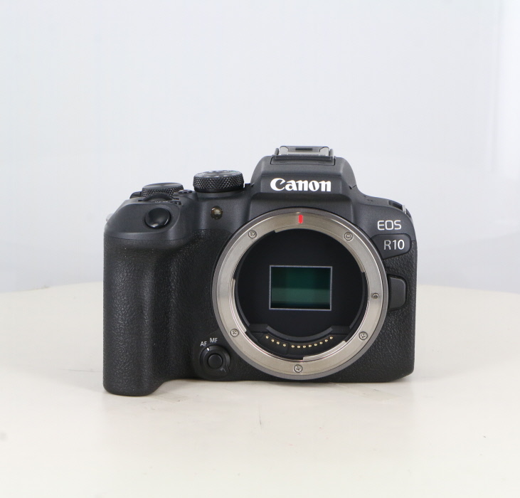 �y���Áz(�L���m��) Canon EOS R10 �{�f�B