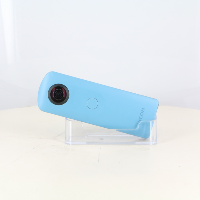 �y���Áz(���R�[) RICOH THETA SC �u���[
