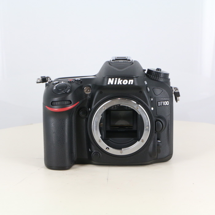 �y���Áz(�j�R��) Nikon D7100 �{�f�B