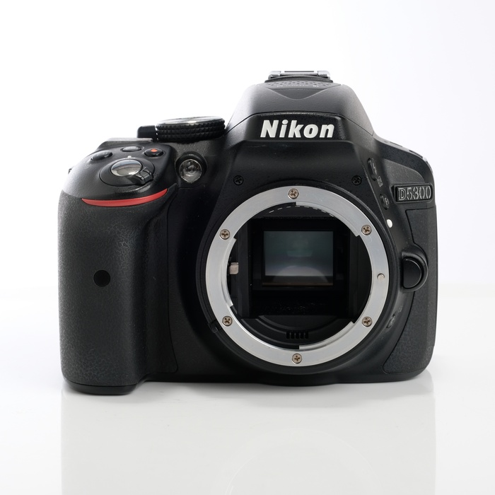 �y���Áz(�j�R��) Nikon D5300 �{�f�B �u���b�N