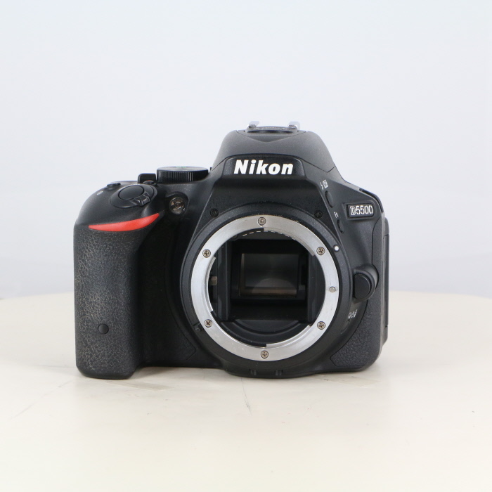 【中古】(ニコン) Nikon D5500 ボデイ ブラツク