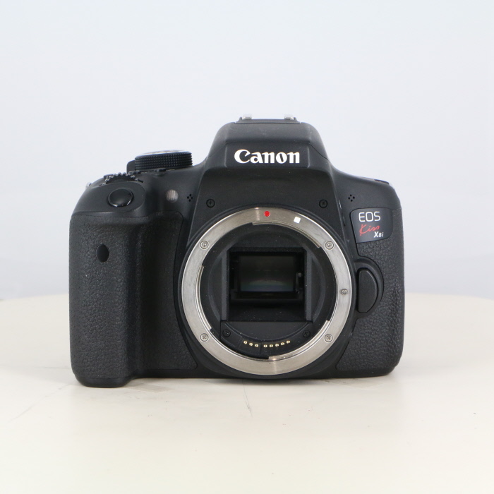 �y���Áz(�L���m��) Canon EOSKissX8i �{�f�B