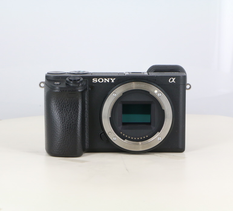 �y���Áz(�\�j�[) SONY ��6400 (ILCE-6400) �{�f�C