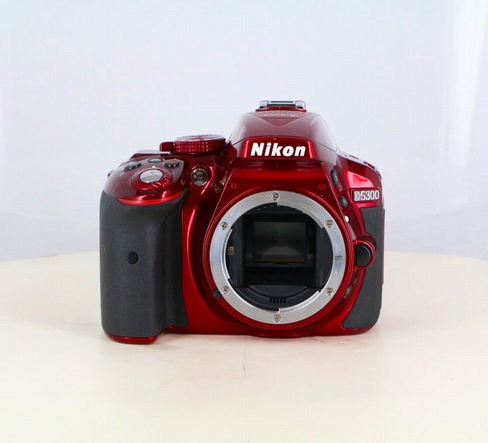 ニコン(Nikon) D5300 18-55 VR II レンズキット レッドの買取価格 