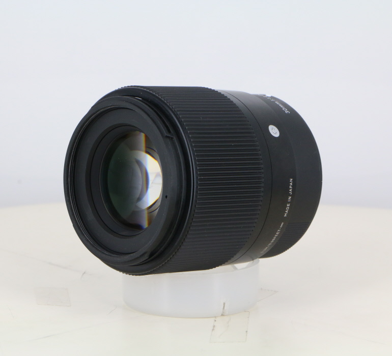 �y���Áz(�V�O�}) SIGMA C30/1.4 DC DN �t�WX�}�E���g