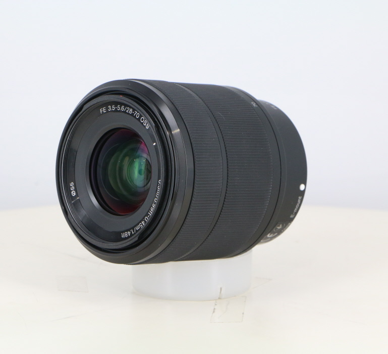 �y���Áz(�\�j�[) SONY FE28-70/3.5-5.6 OSS