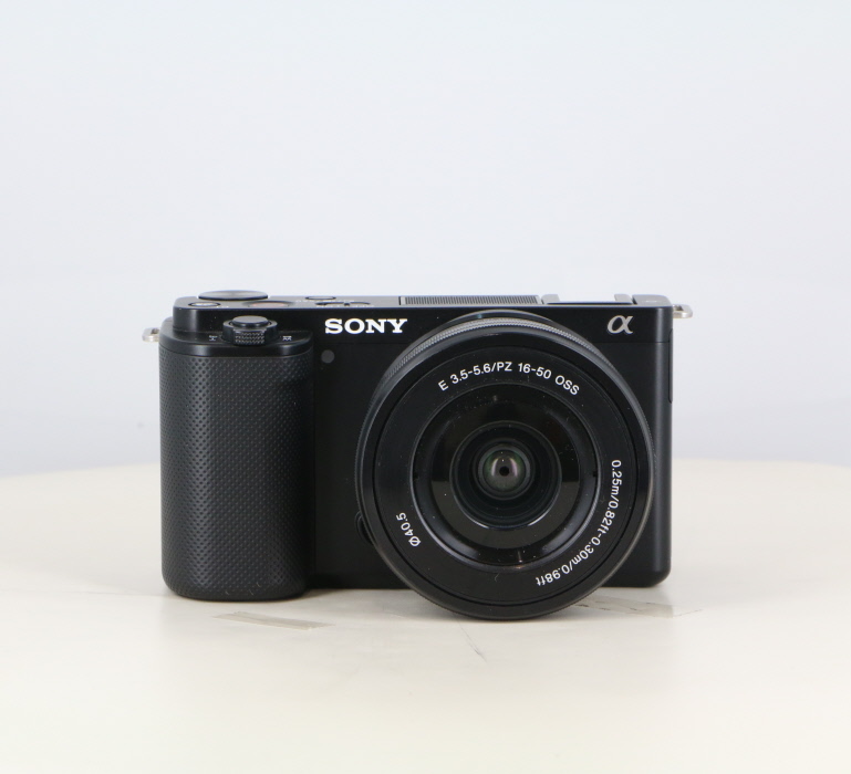 �y���Áz(�\�j�[) SONY VLOGCAM ZV-E10+16-50PZ