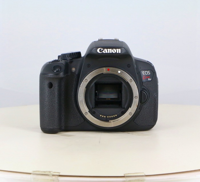 �y���Áz(�L���m��) Canon EOSKissX6i �{�f�B