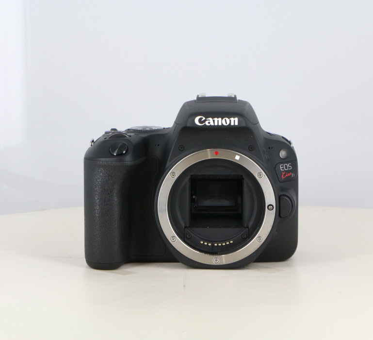 �y���Áz(�L���m��) Canon EOS KISS X9 �{�f�C �u���c�N