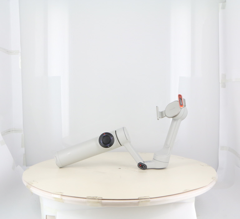 �y���ÁzInsta360 Flow 2 Pro