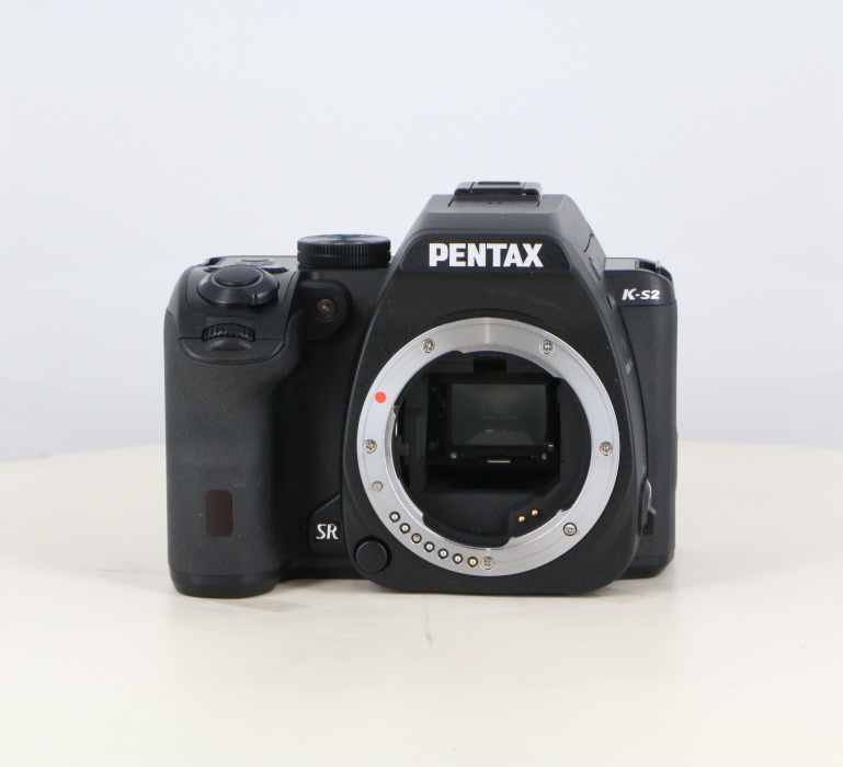 �y���Áz(�y���^�b�N�X) PENTAX K-S2 �{�f�C �u���c�N