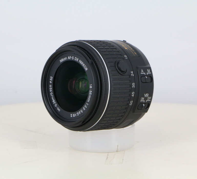 �y���Áz(�j�R��) Nikon AF-S DX18-55/3.5-5.6G VR II