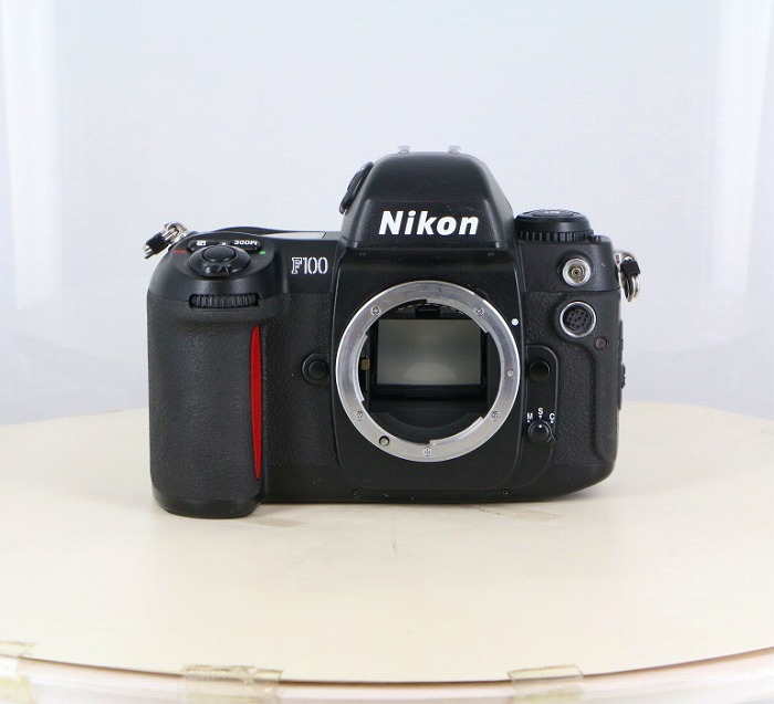 �y���Áz(�j�R��) Nikon F100 �{�f�B