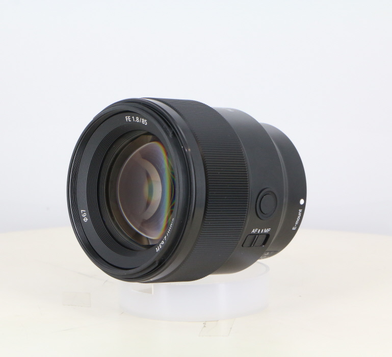 �y���Áz(�\�j�[) SONY FE85/1.8