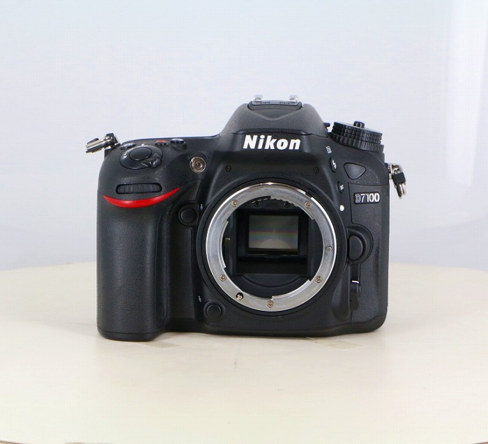 �y���Áz(�j�R��) Nikon D7100 �{�f�C