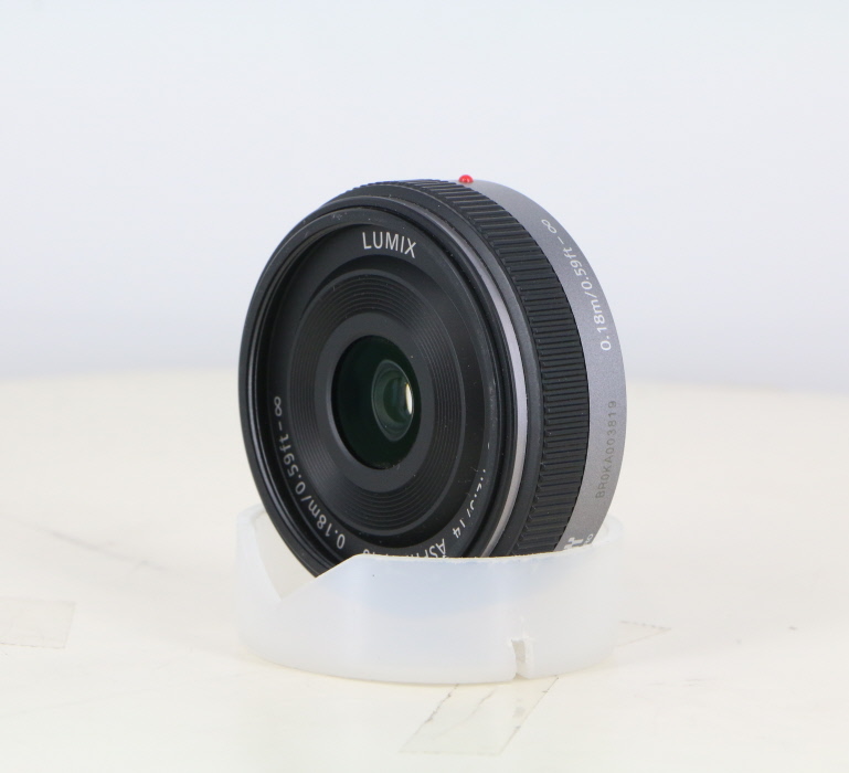 【中古】(パナソニック) Panasonic G 14/2.5 (H-H014)